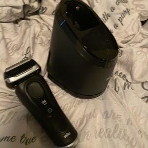 This is a trimmer I’m selling it for a reasonable price